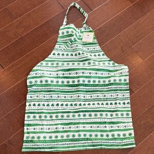 Green Patterned Apron st Patrick’s day nwt